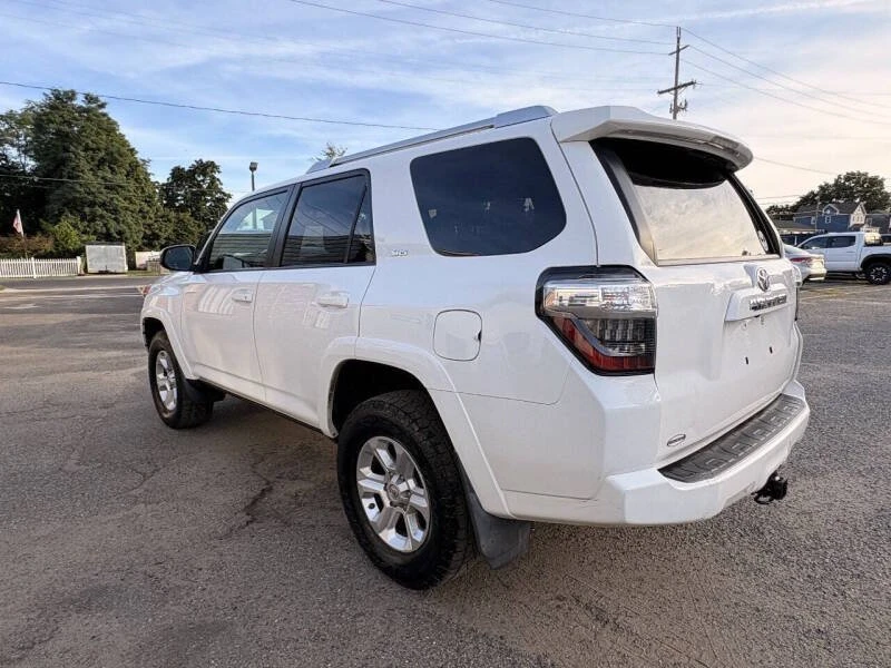2016 Toyota 4Runner 5th Gen - Image 4 of 13