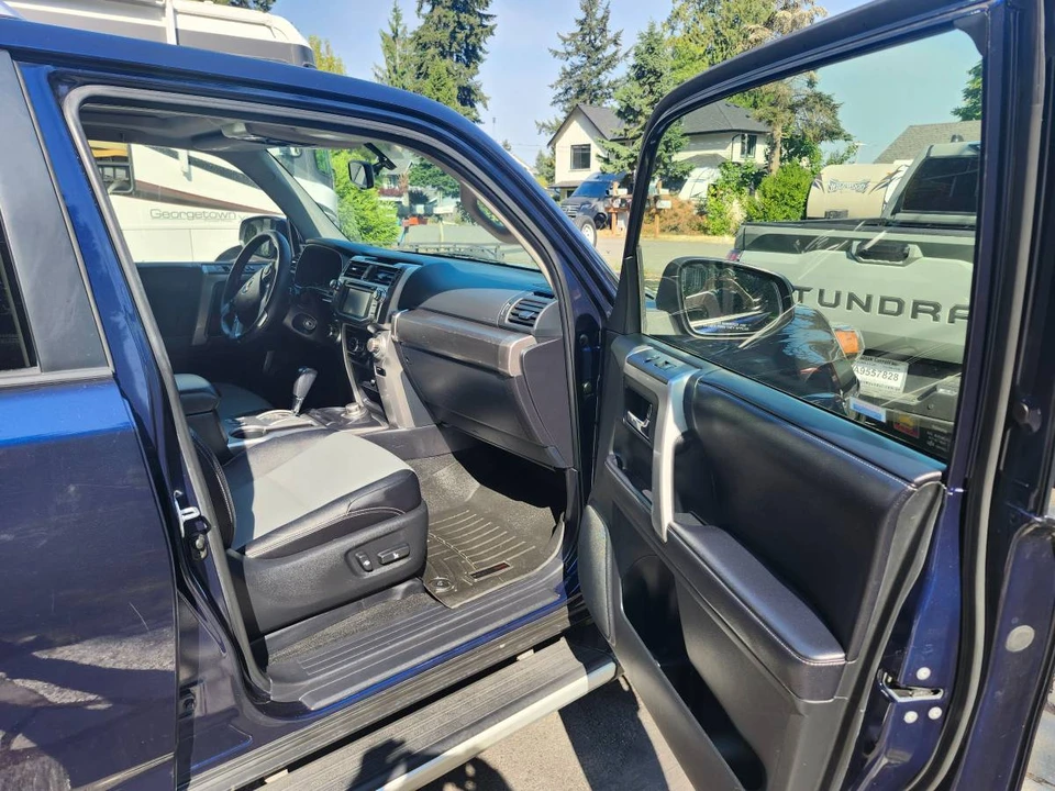 2016 Toyota 4Runner 5th Gen - Image 5 of 24