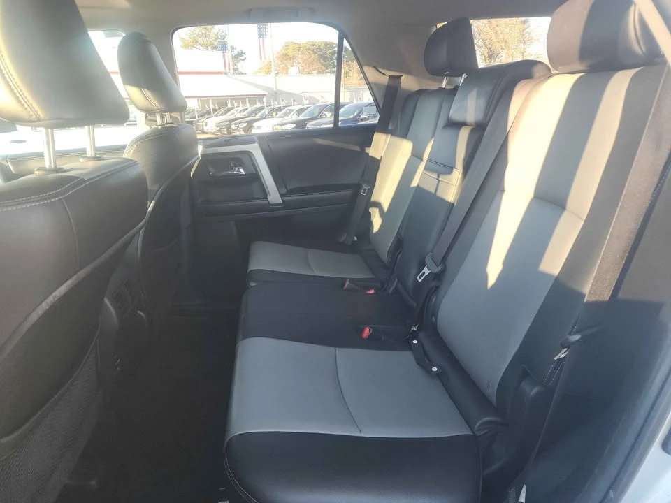 2016 Toyota 4Runner 5th Gen - Image 7 of 15