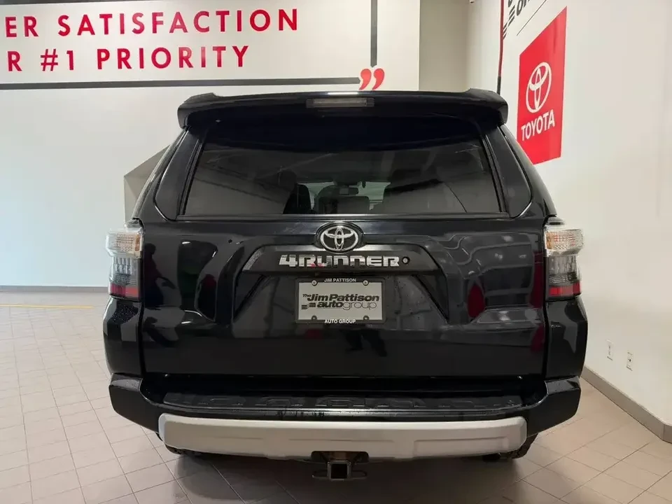 2016 Toyota 4Runner 5th Gen - Image 5 of 17