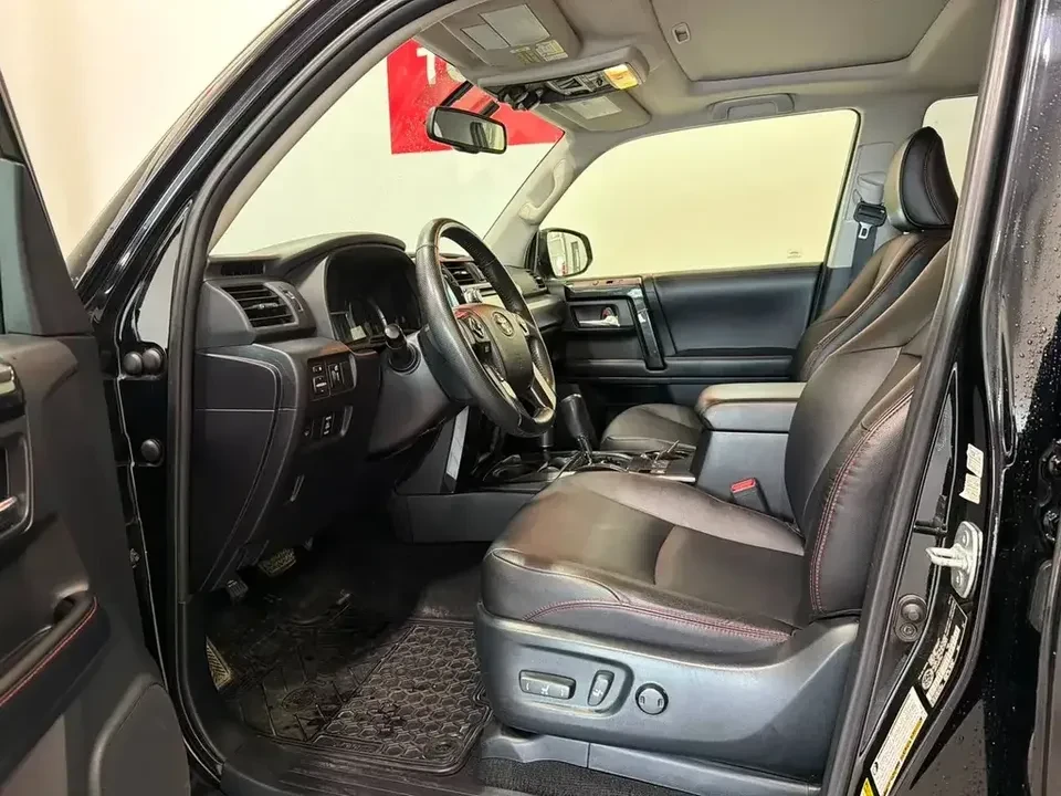 2016 Toyota 4Runner 5th Gen - Image 11 of 17