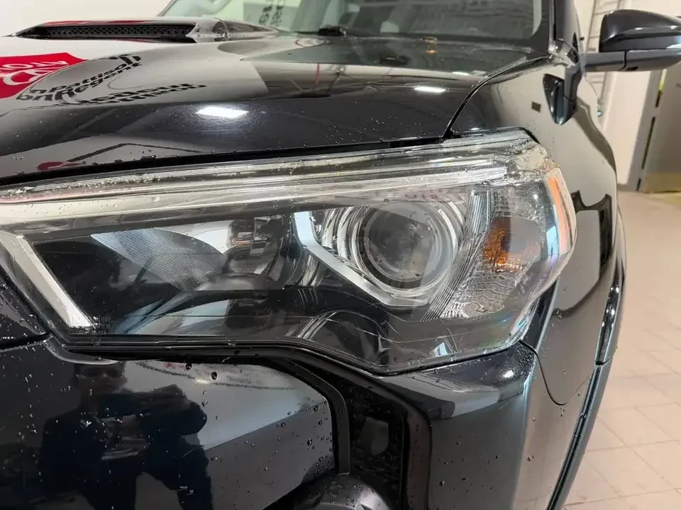 2016 Toyota 4Runner 5th Gen - Image 9 of 17