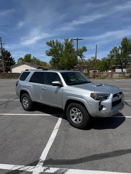 2016 Toyota 4Runner 5th Gen - Image 3 of 13