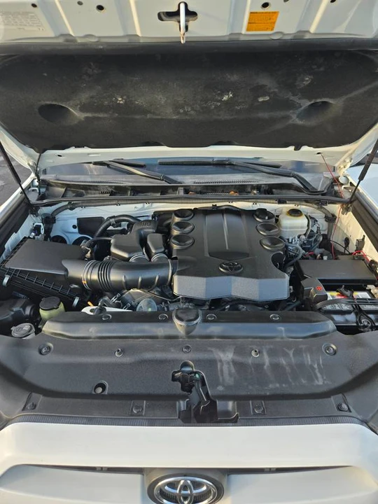 2016 Toyota 4Runner 5th Gen - Image 5 of 24