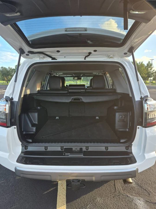 2016 Toyota 4Runner 5th Gen - Image 18 of 24