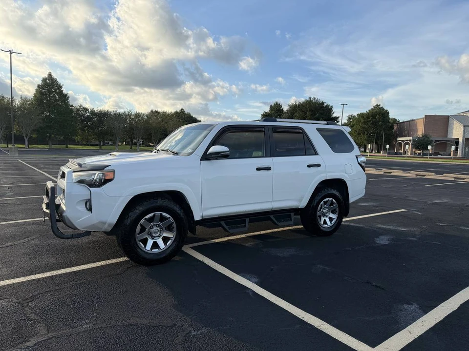 2016 Toyota 4Runner 5th Gen - Image 2 of 24