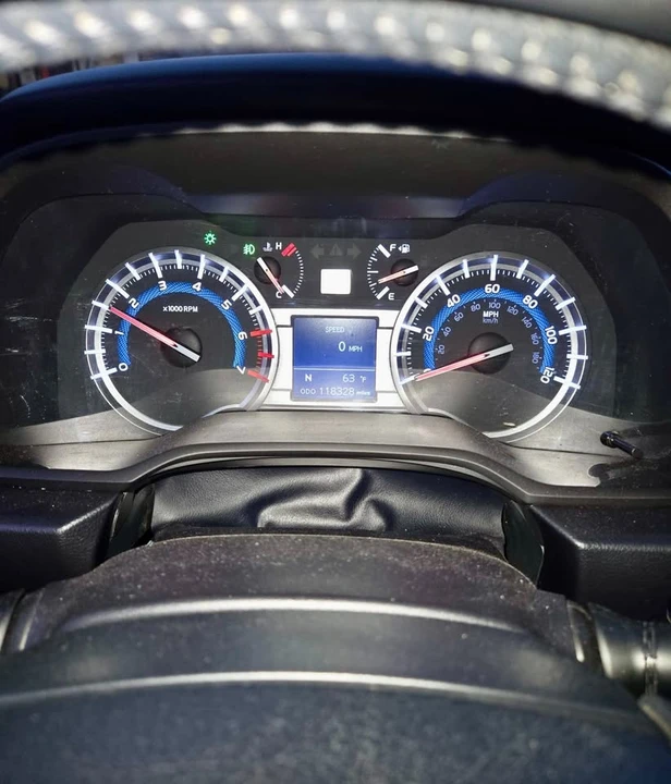 2016 Toyota 4Runner 5th Gen - Image 11 of 16
