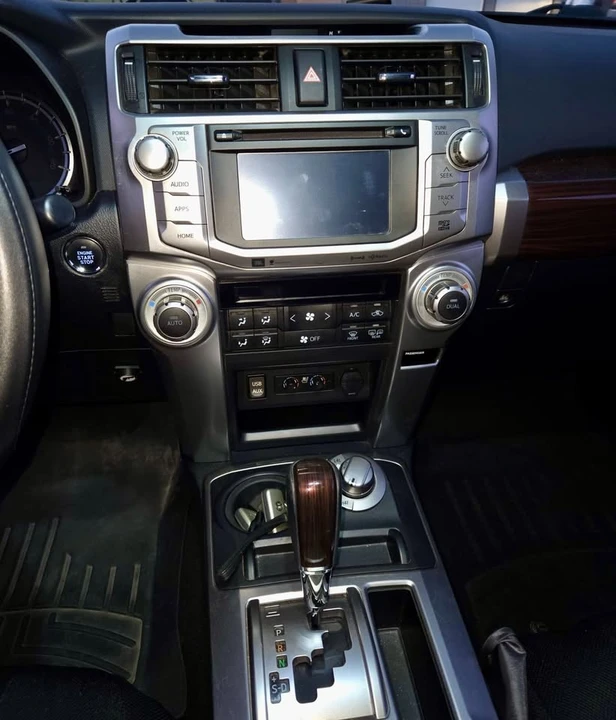 2016 Toyota 4Runner 5th Gen - Image 10 of 16