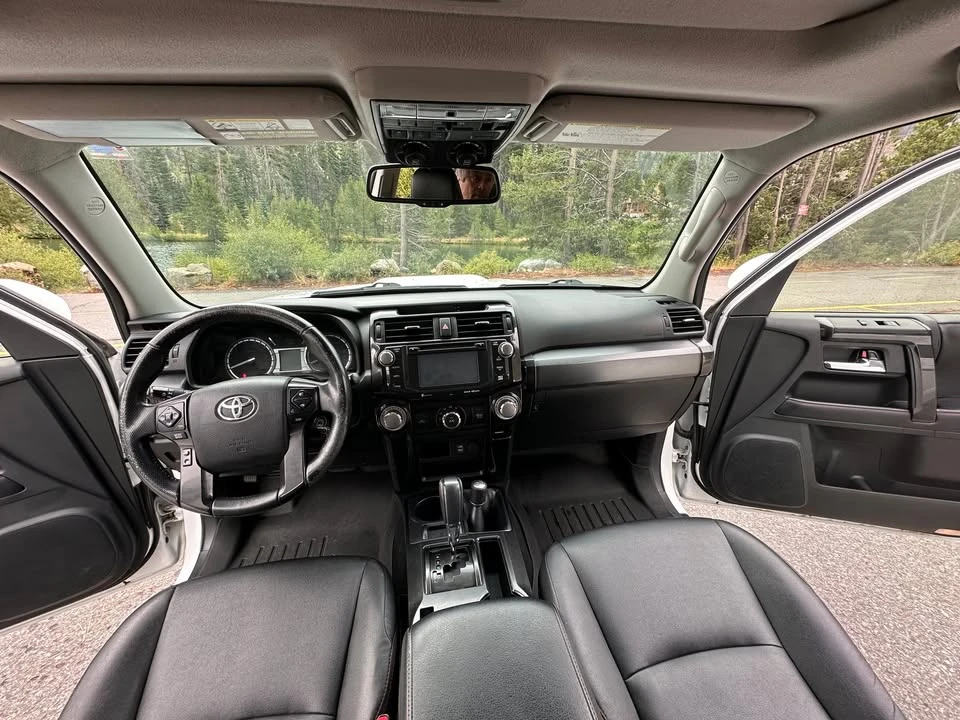2016 Toyota 4Runner 5th Gen - Image 5 of 17