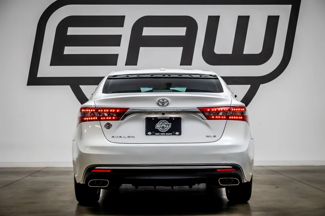 2016 Toyota Avalon 4th Gen - Image 11 of 12