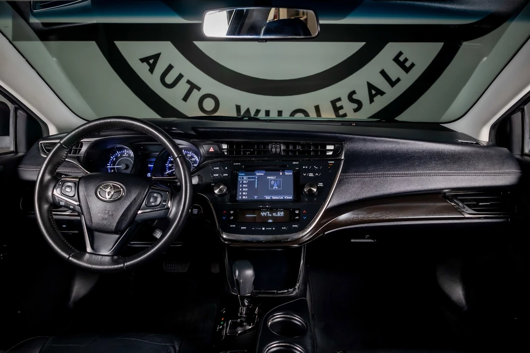 2016 Toyota Avalon 4th Gen - Image 2 of 12