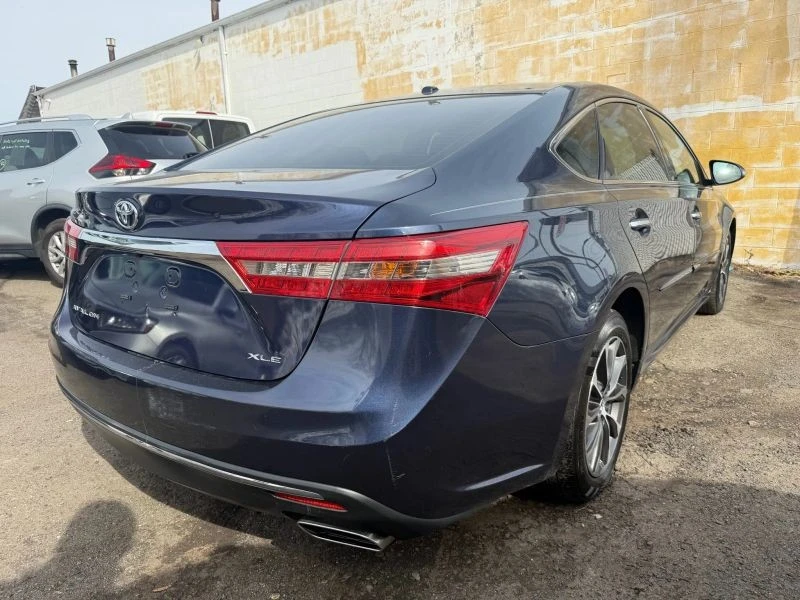 2016 Toyota Avalon 4th Gen - Image 5 of 12