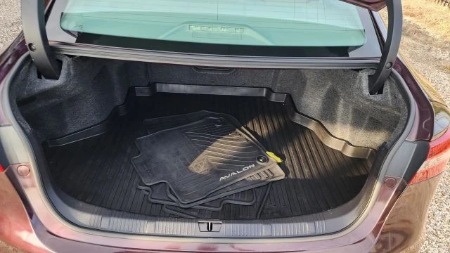 2016 Toyota Avalon 4th Gen - Image 17 of 21