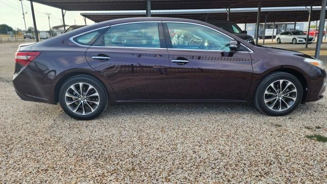 2016 Toyota Avalon 4th Gen - Image 12 of 21