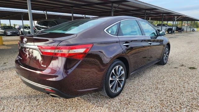 2016 Toyota Avalon 4th Gen - Image 11 of 21