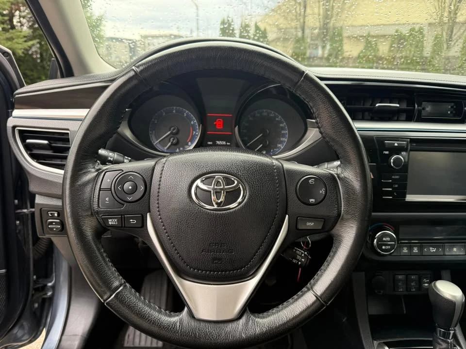 2016 Toyota Corolla 11th Gen - Image 8 of 15