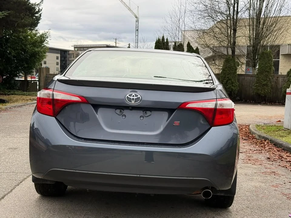2016 Toyota Corolla 11th Gen - Image 4 of 15
