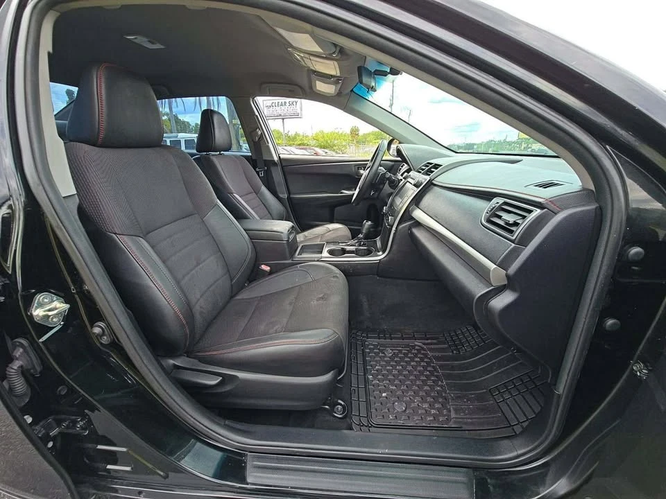 2016 Toyota Camry 7th Gen - Image 4 of 10