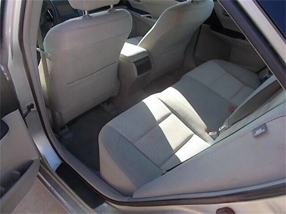 2016 Toyota Camry 7th Gen - Image 6 of 8