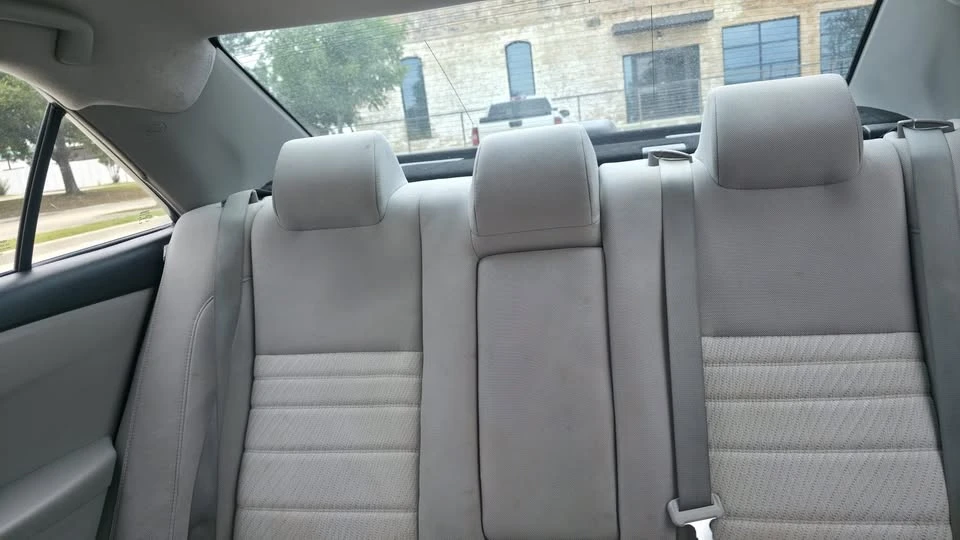 2016 Toyota Camry 7th Gen - Image 13 of 15