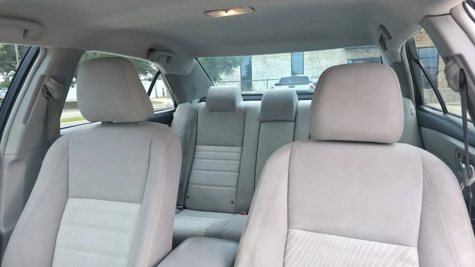 2016 Toyota Camry 7th Gen - Image 11 of 15