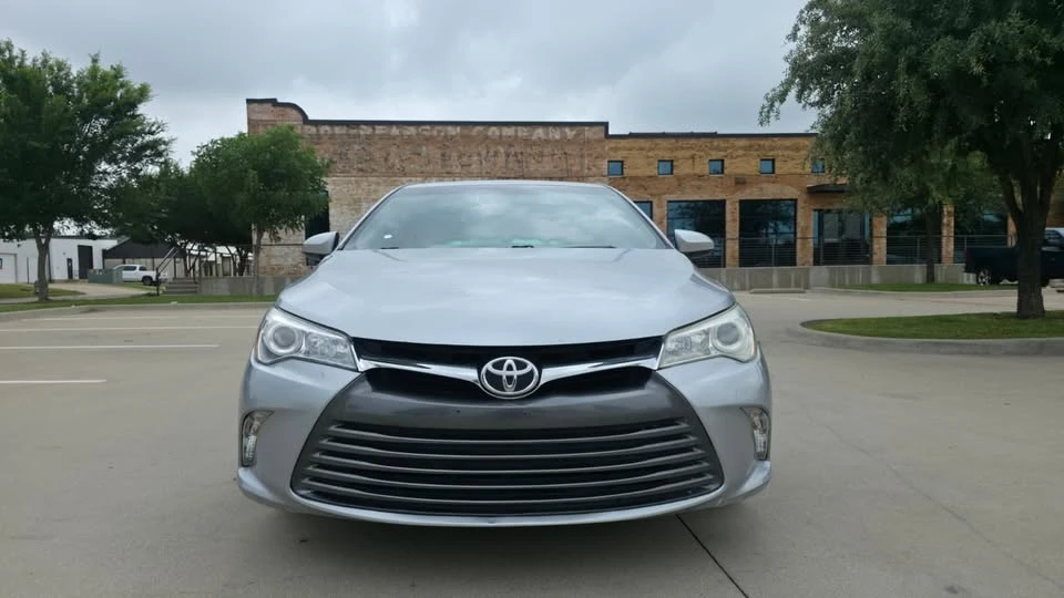 2016 Toyota Camry 7th Gen - Image 2 of 15