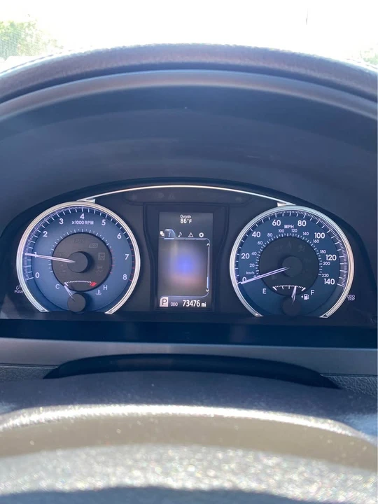 2016 Toyota Camry 7th Gen - Image 17 of 18