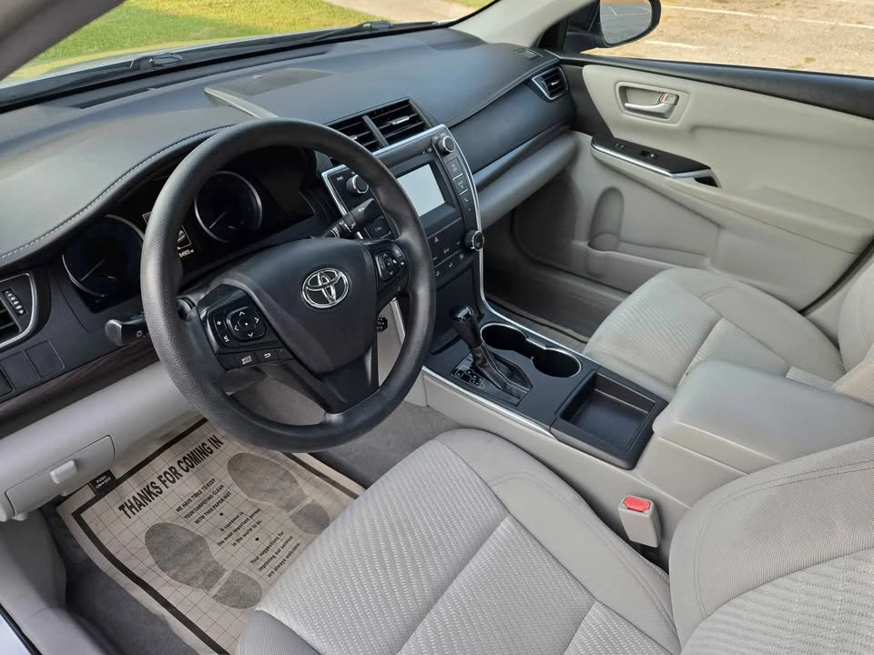 2016 Toyota Camry 7th Gen - Image 8 of 14