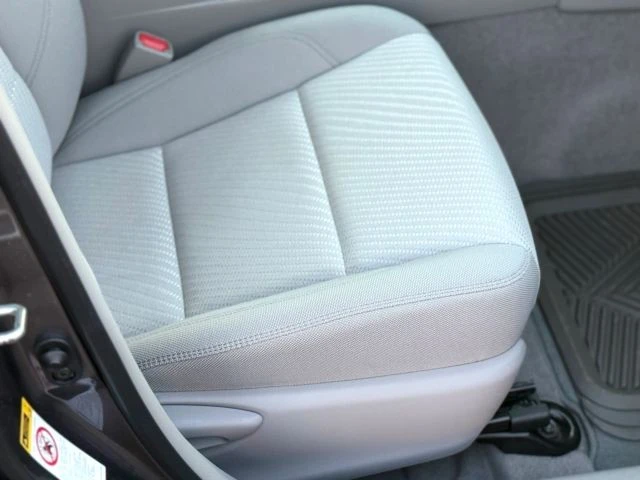 2016 Toyota Camry 7th Gen - Image 14 of 21
