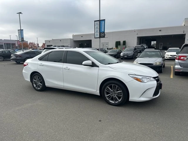 2016 Toyota Camry 7th Gen - Image 2 of 5