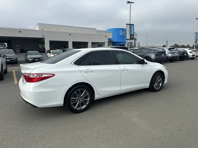 2016 Toyota Camry 7th Gen - Image 3 of 5