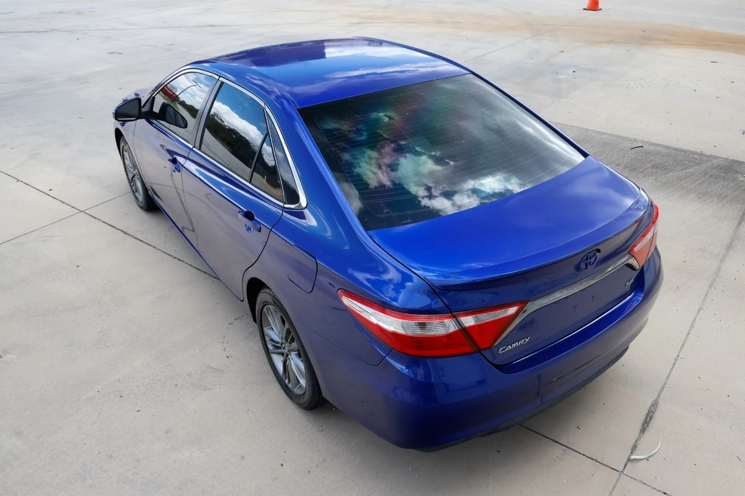 2016 Toyota Camry 7th Gen - Image 5 of 12
