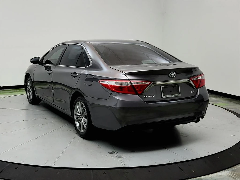 2016 Toyota Camry 7th Gen - Image 7 of 21