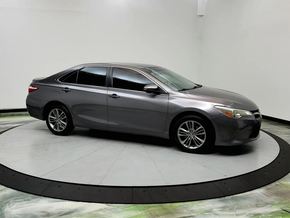 2016 Toyota Camry 7th Gen - Image 4 of 21