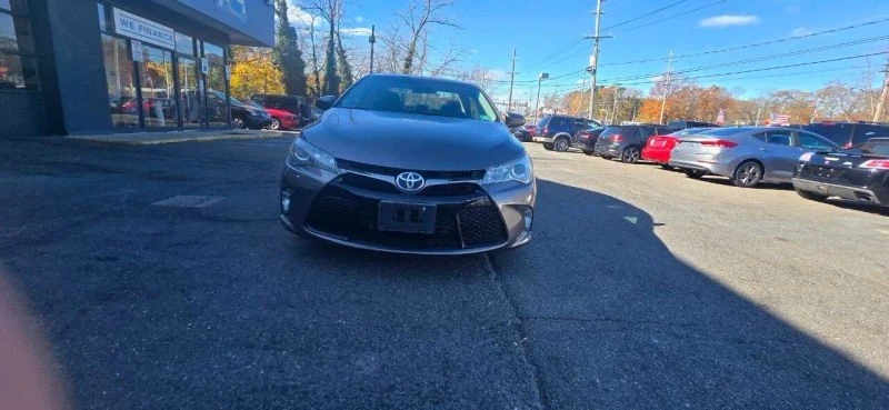 2016 Toyota Camry 7th Gen - Image 2 of 7