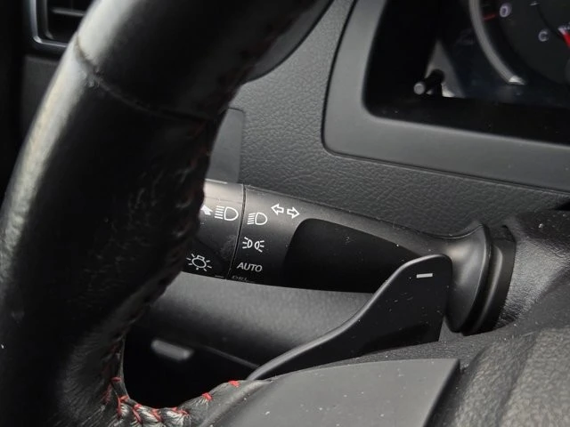 2016 Toyota Camry 7th Gen - Image 21 of 21
