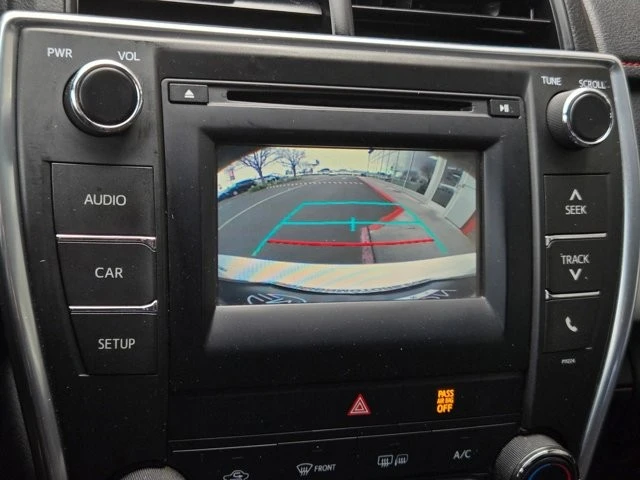 2016 Toyota Camry 7th Gen - Image 15 of 21