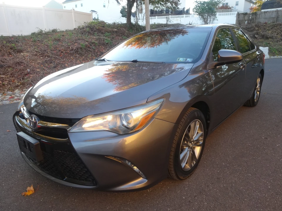 2016 Toyota Camry 7th Gen - Image 7 of 20