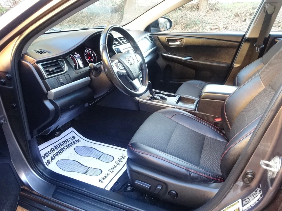 2016 Toyota Camry 7th Gen - Image 9 of 20
