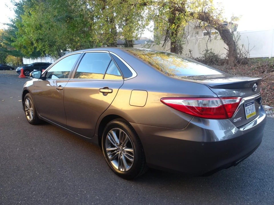2016 Toyota Camry 7th Gen - Image 6 of 20