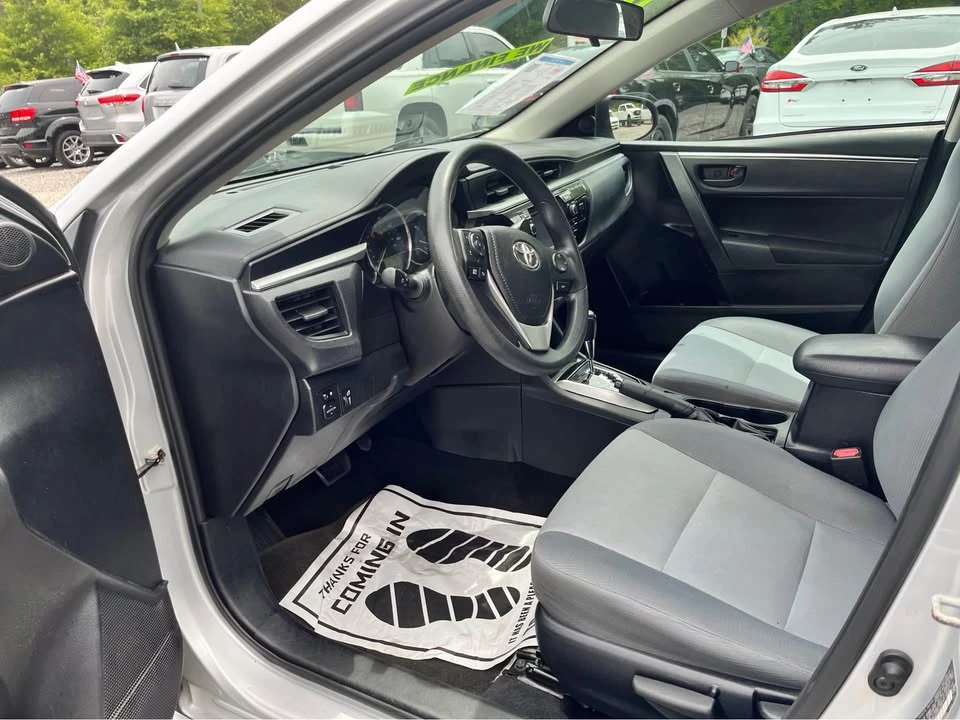 2016 Toyota Corolla 11th Gen - Image 8 of 11