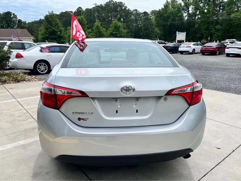 2016 Toyota Corolla 11th Gen - Image 6 of 11