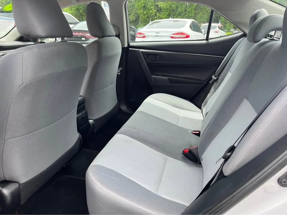 2016 Toyota Corolla 11th Gen - Image 9 of 11