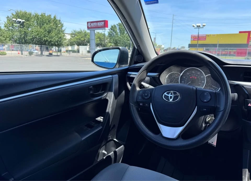 2016 Toyota Corolla 11th Gen - Image 16 of 18