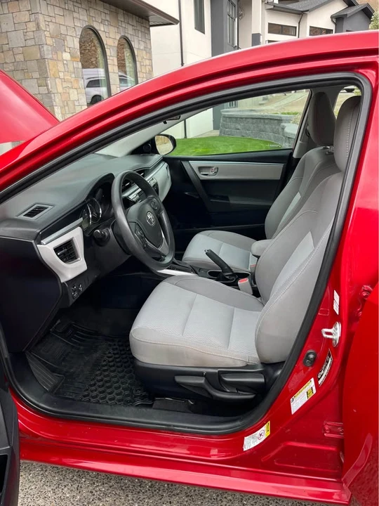 2016 Toyota Corolla 11th Gen - Image 8 of 11