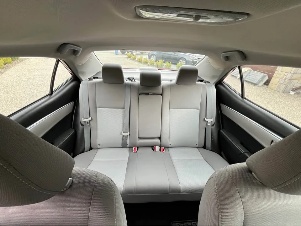2016 Toyota Corolla 11th Gen - Image 10 of 11