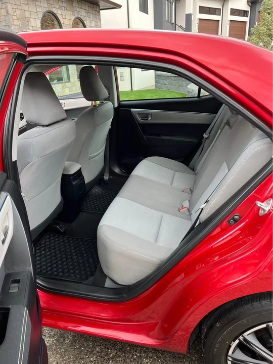 2016 Toyota Corolla 11th Gen - Image 9 of 11