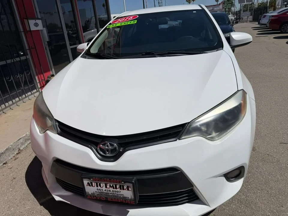 2016 Toyota Corolla 11th Gen - Image 3 of 10
