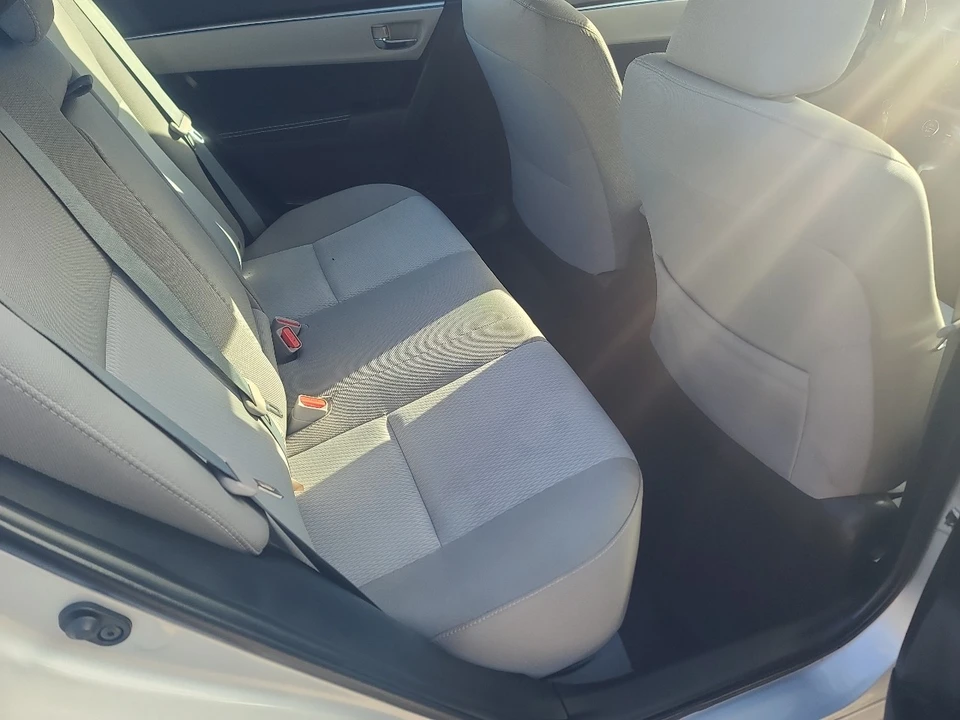 2016 Toyota Corolla 11th Gen - Image 13 of 20