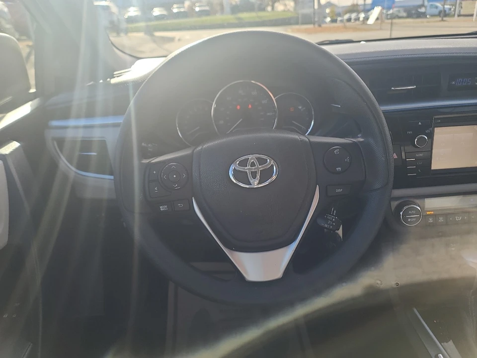 2016 Toyota Corolla 11th Gen - Image 15 of 20